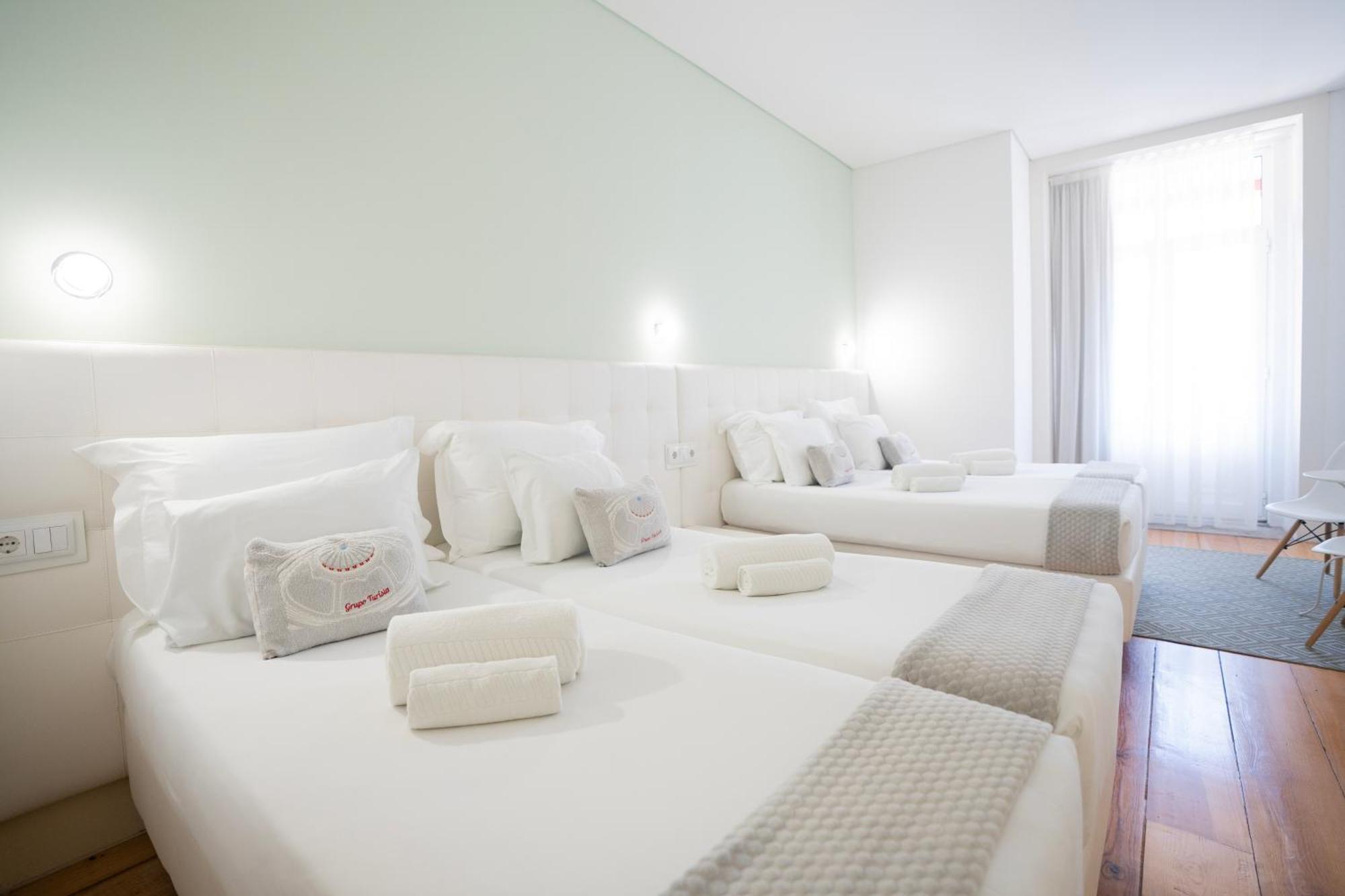 Turista Da Trindade Bed & Breakfast Porto Exterior photo